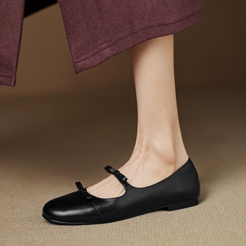 

New women s casual single shoes, simple color, round head in all seasons, lazy shoes, comfortable beef tendon sole, low help, light mouth, foot cover 40 чорний