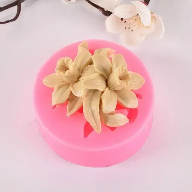 3D Lilac Rose Lily Creative Shape Fondant Silicone Mold Gypsum Cake Decor DIY Chocolate Baking Tools Soap Molds Accessories