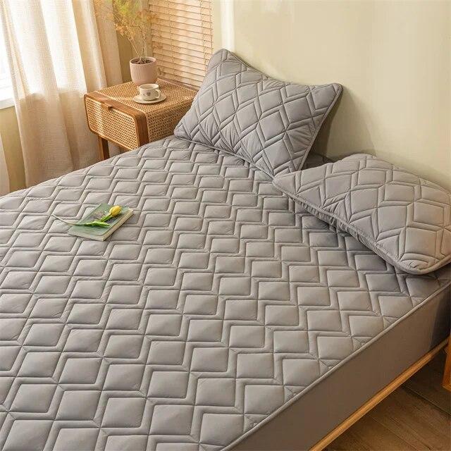 Soy Cotton Bedding Thick Quilted Mattress Cover Elastic Fitted Mattress Protector Bed Linens Soft Pad for Bed Without Pillowcase
