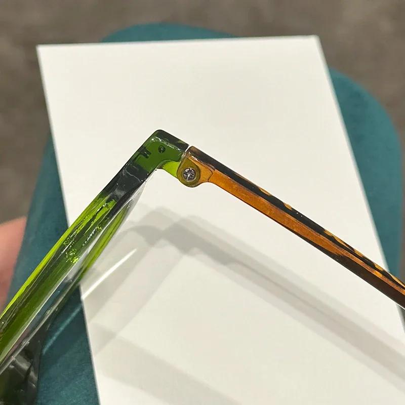 Oval Small Frame Reading Glasses Women Presbyopia Anti Blue Light Eye Protection Far Sight Eyewear Personalized Design