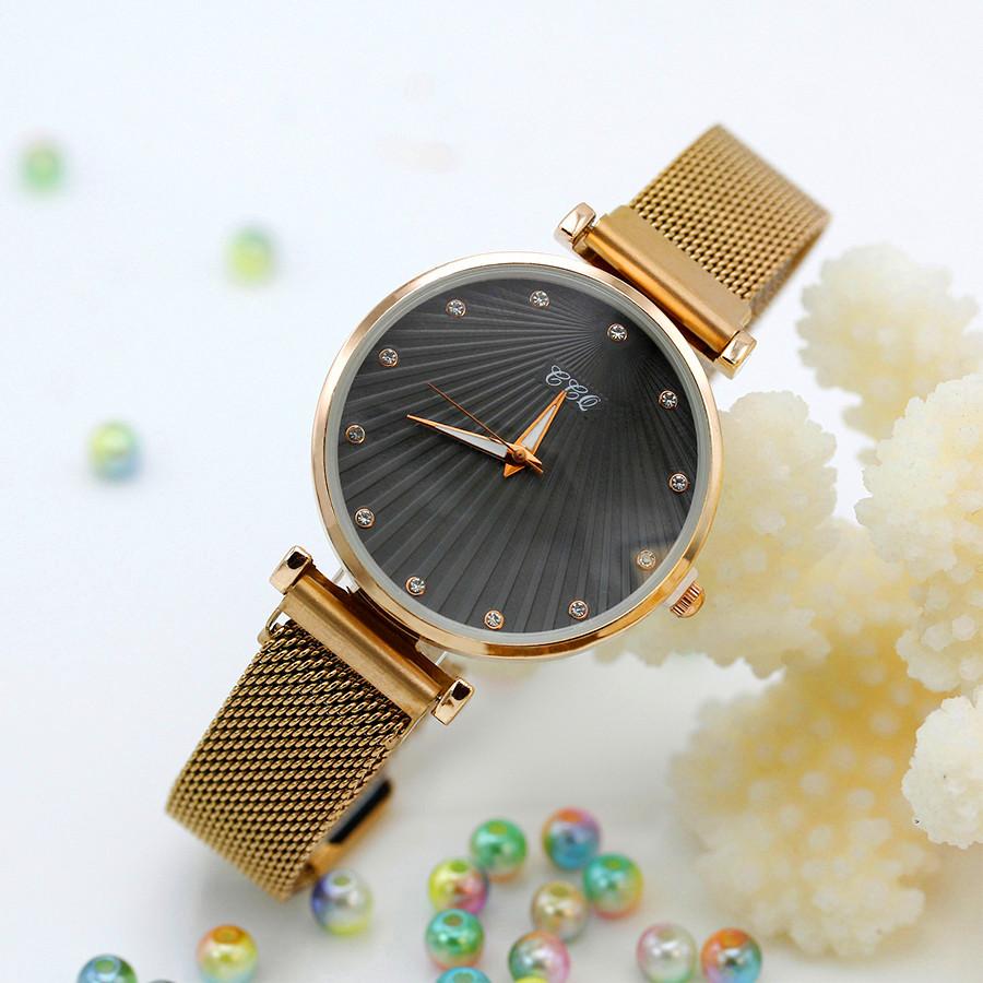 New Stereo Literal Quartz Bracelet Watch Female Jewelry Magnetic Mesh Belt Watches Ladies Clock Luxury Women Dress Wristwatches