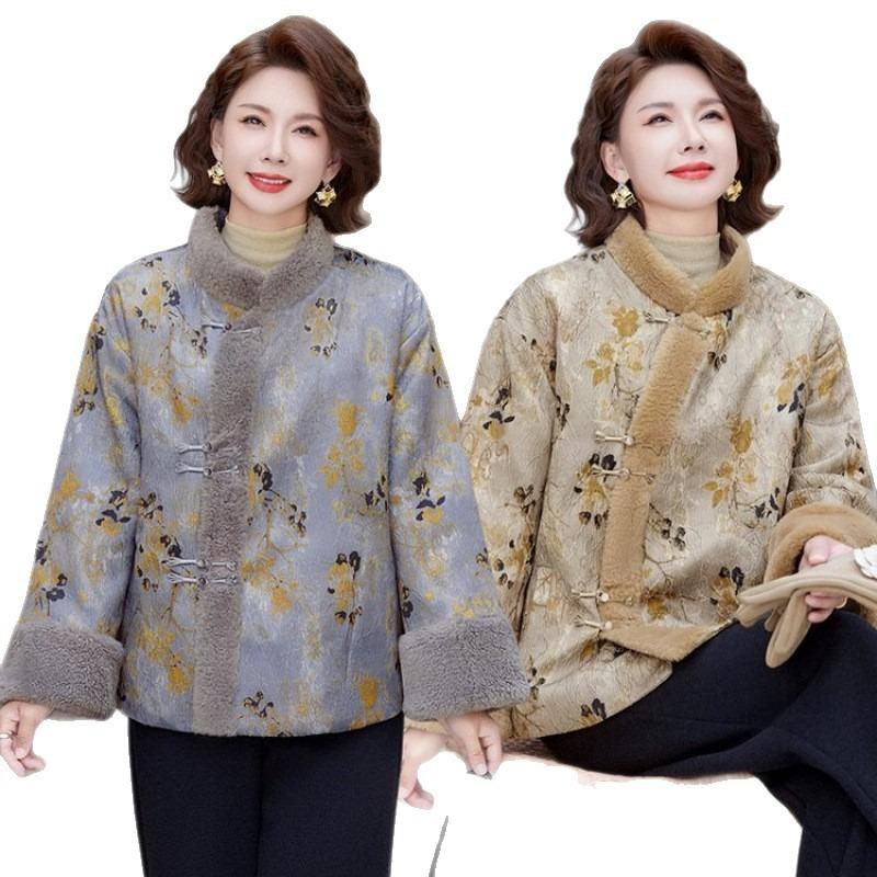 Winter Type Velvet Padded Jacket To Reduce Age and Keep Warm, Thickened Medium and Old Padded Clothes for Women