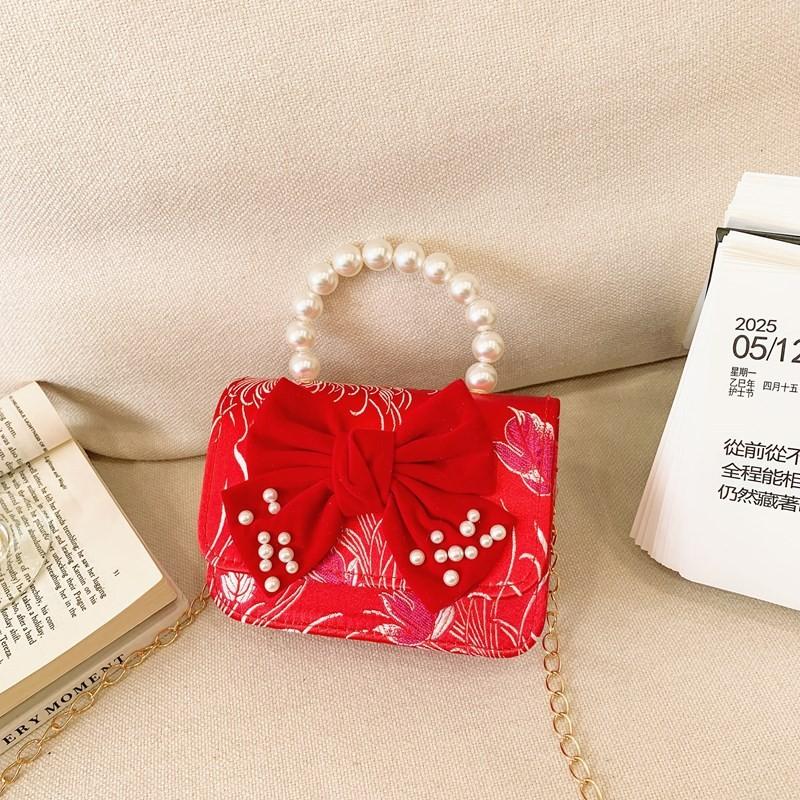 Kids Red Delightful Handbag With Stylish Chain And Charming Bow For Style Daily