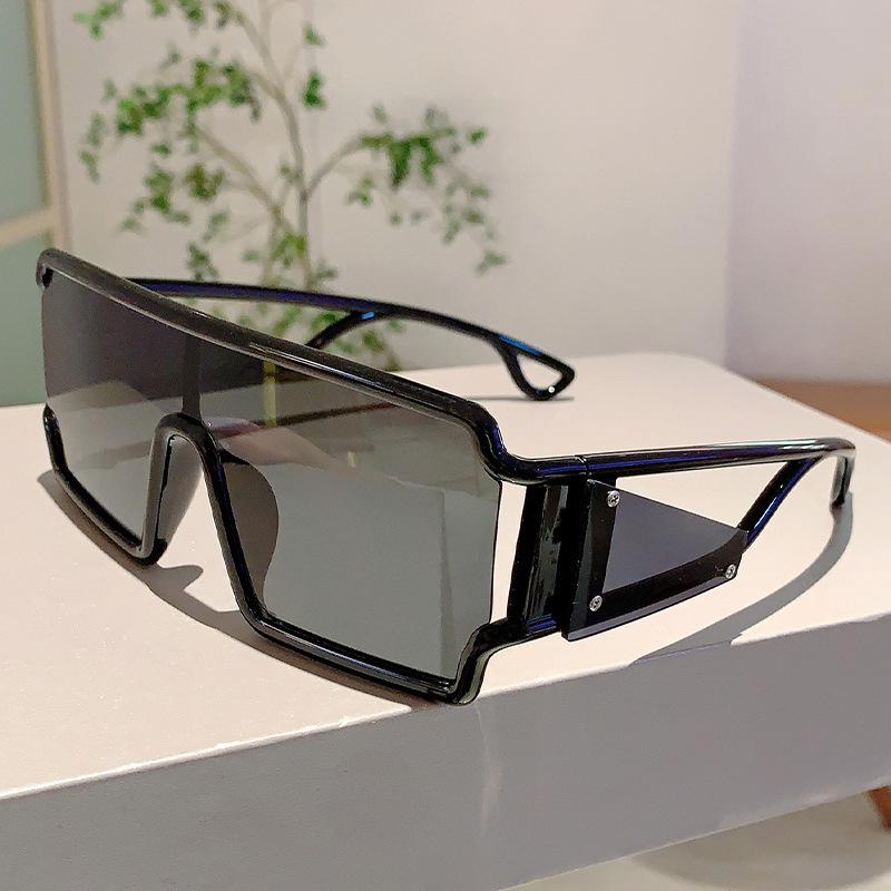 Y2K Luxury Designer One Piece Sunglasses Women Men Vintage Punk Hollow Oversized Cool Shades UV400