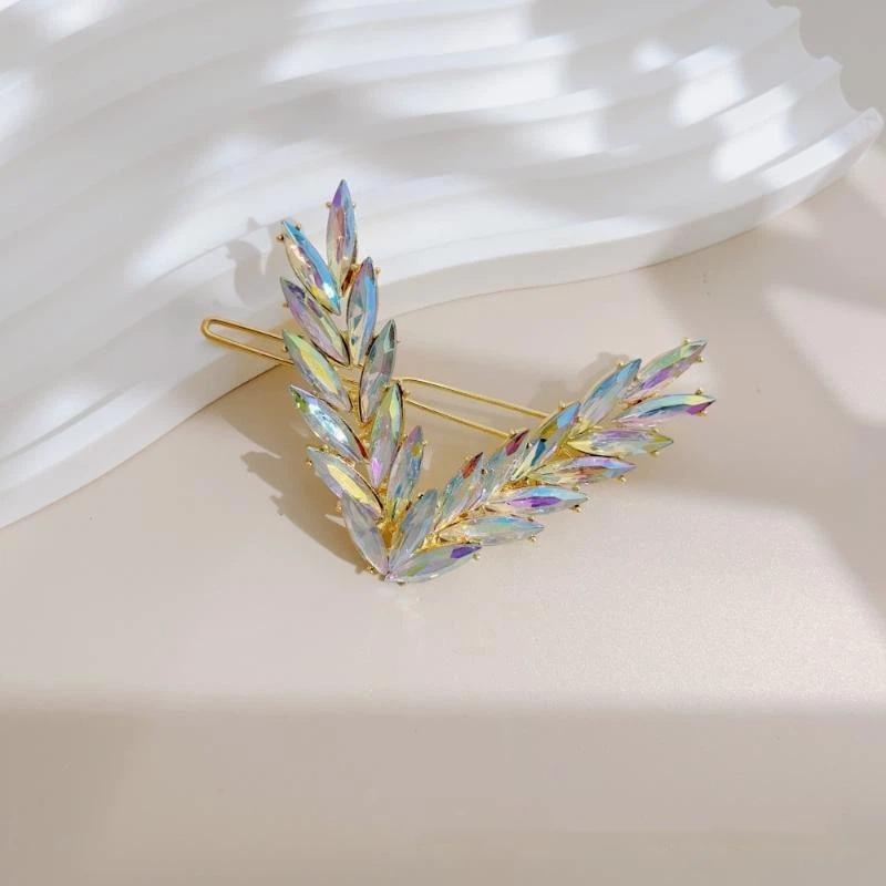 

Luxury Shining Crystal Hair Clip For Women Korean V Shape Buckle Hairpins Girls Hair Accessories Headwear Fashion Ornaments Gift A2
