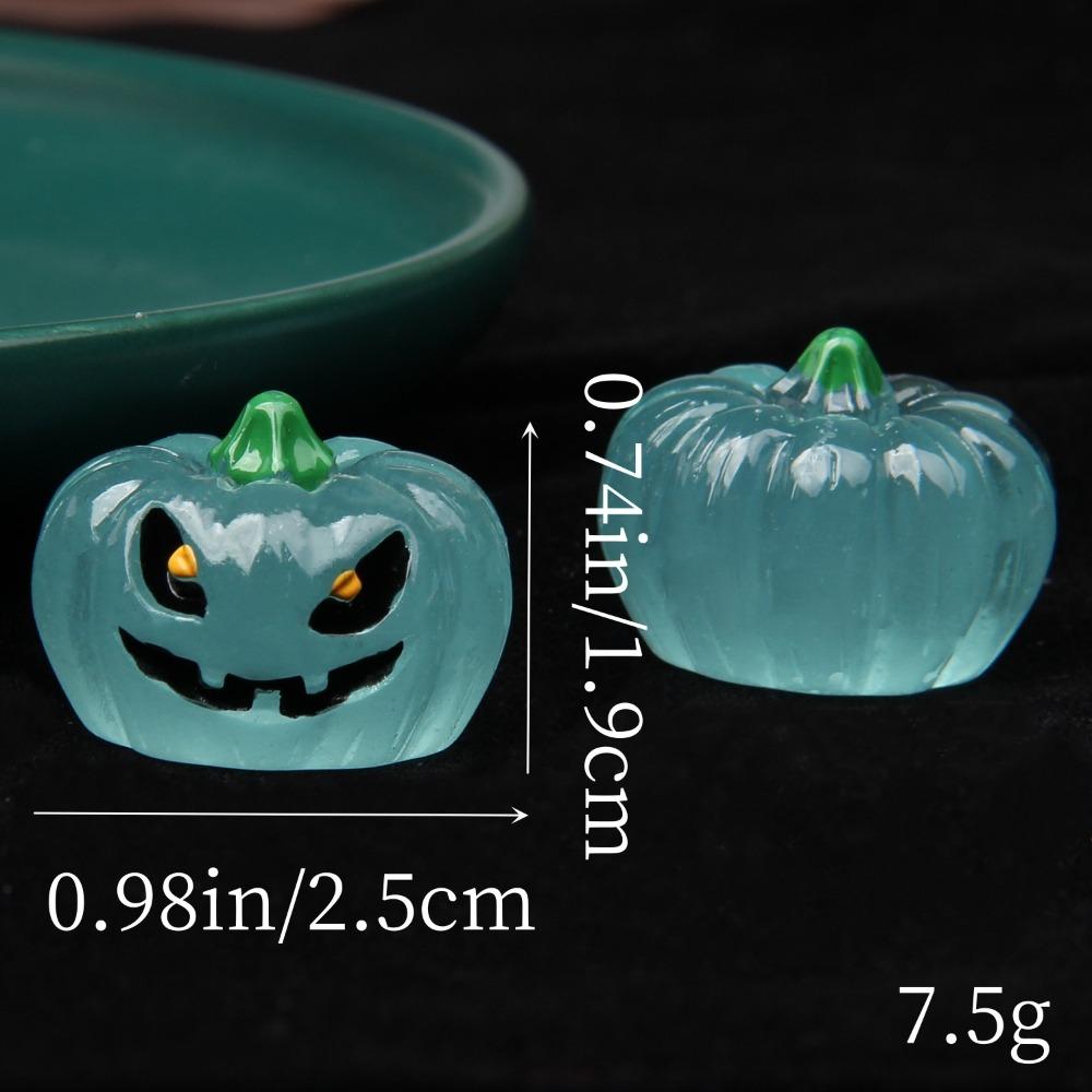 8pcs Halloween Luminous Pumpkin Figures Mini Pumpkin Ornaments  for Patio Yard Garden