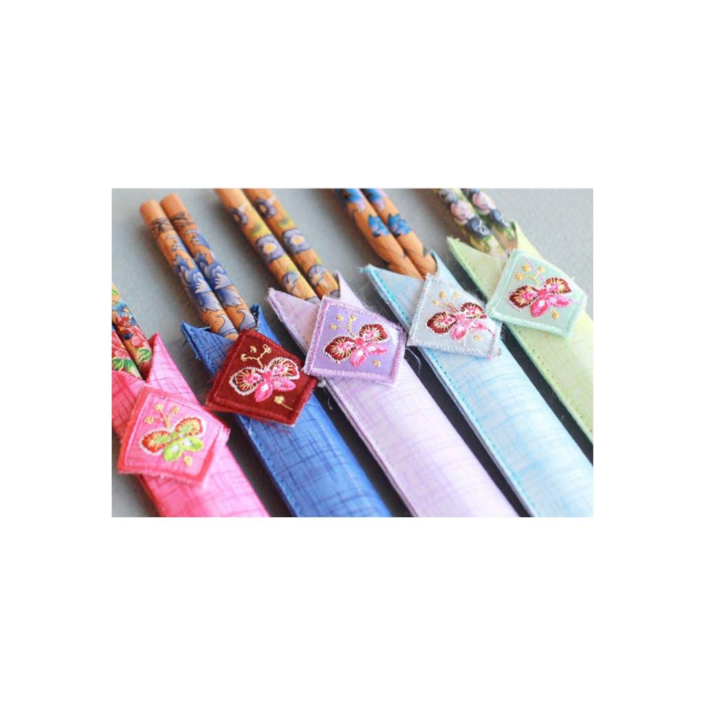 5 Types of Colored Wooden Chopsticks + 5 Types of Chopsticks Houses Foreigners' Gift Set