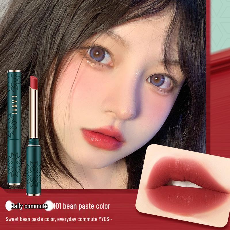 

Lan Yi Cinnamon Milk Tea Matte Velvet Lipstick - Non-Stick, Non-Fading, Waterproof. 1.5g