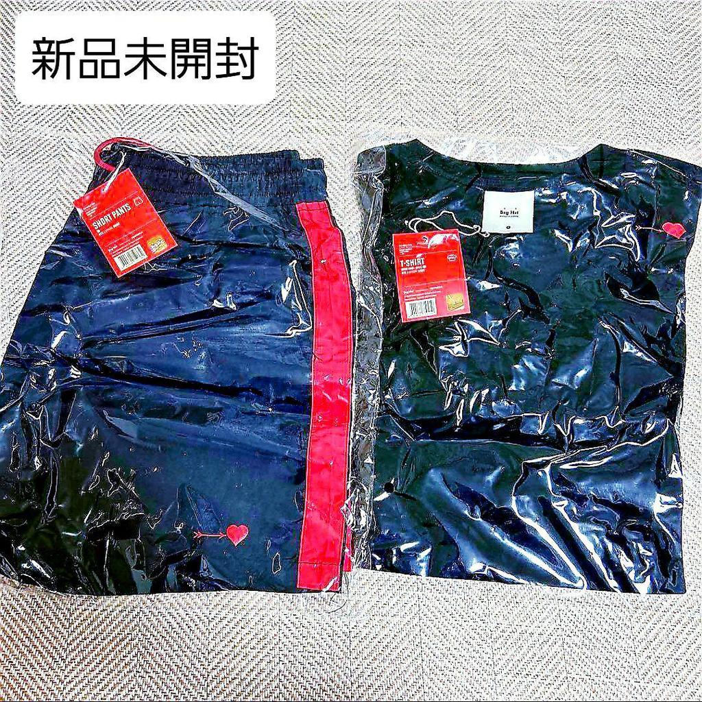 [USED] BTS LOVE YOURSELF tour shirt and shorts