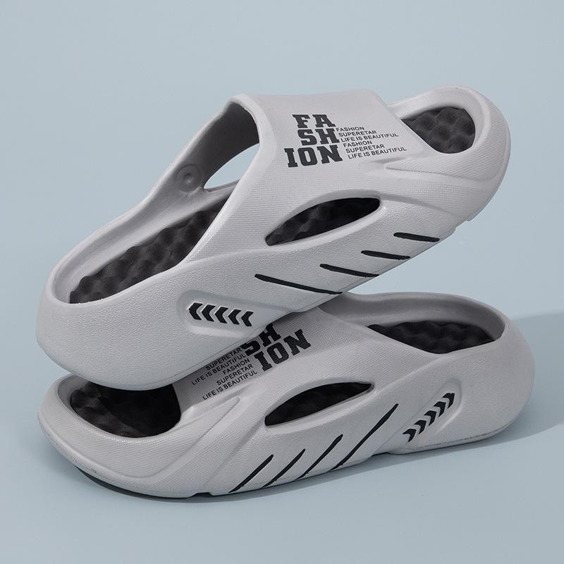 Summer Fashion Men Slippers Comfortable Anti-slip Beach Shoes Casual Plus Size Slippers