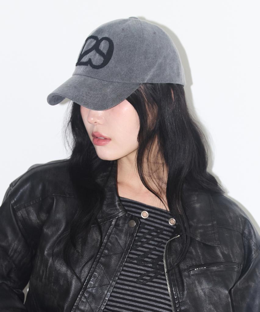 ILLIGO 129 Applique Ball Cap Deep Charcoal