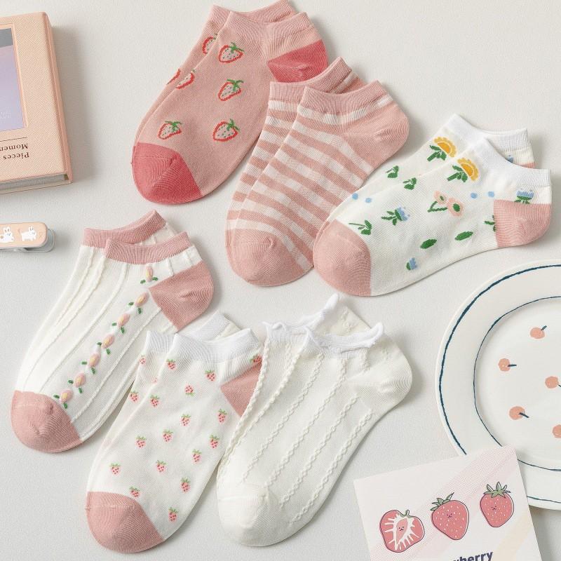 Womens Cotton Blend Ankle Socks With Cow Print Breathable Casual Daily Wear Thin Invisible Boat Fall Winter