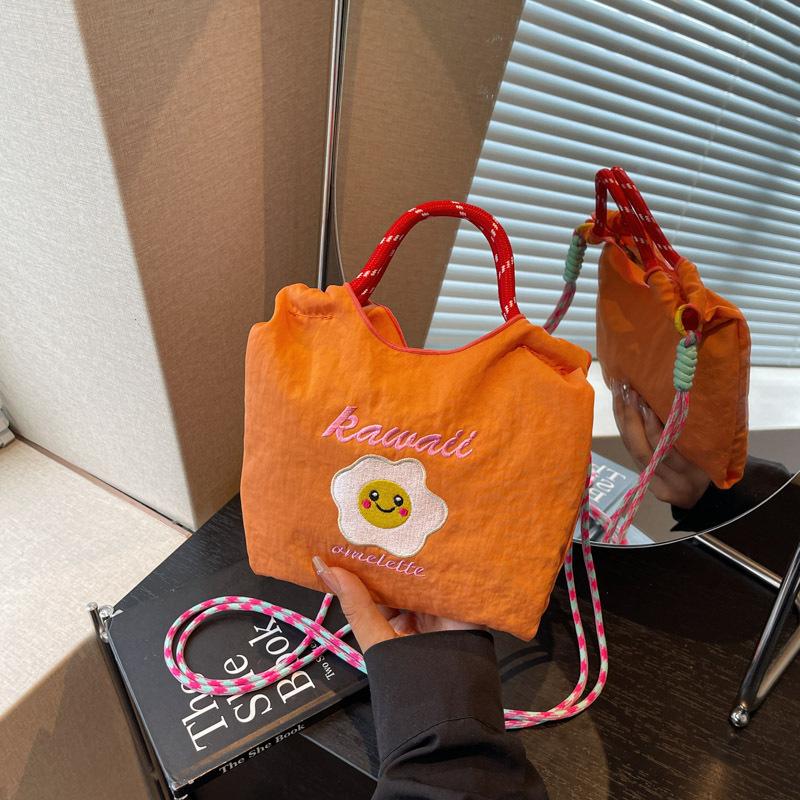 Embroidery donut bag summer new fashion mini commuter bag shoulder messenger bag