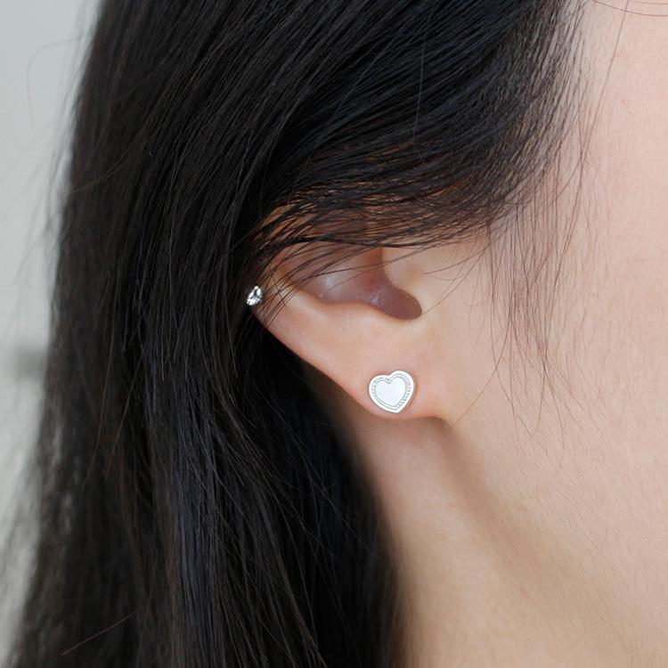 47Bag 925 Silver Natural Mother-Of-Pearl Heart Earrings / Heart
