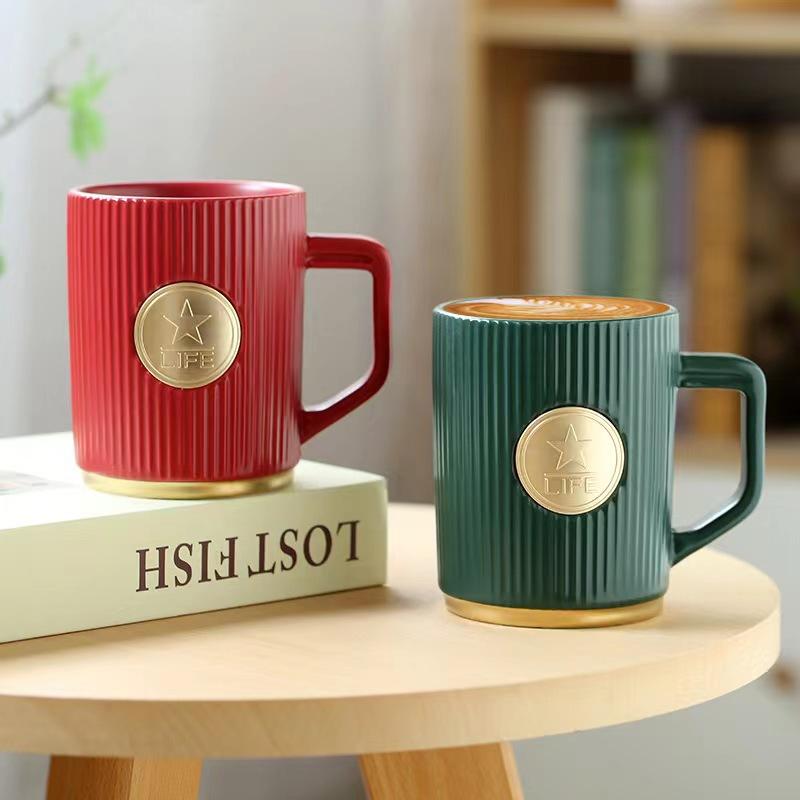 Xingba Style Coffee Cup Dark Green Striped Copper Seal Matte Red Black And White Ceramic Cup Water Cup Can Be Determined