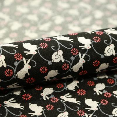 Fabriqué au Japon Rayonne Chirimen Imprimé Animal Yuzen Japonais pour Chirimen 71cm Large Tissu Lapin, Motif, Artisanat, Artisanat, Env.. (Blanc Noir, 1m)