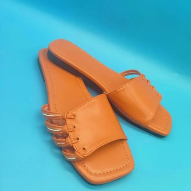 2024 Summer Women's Flat Slippers Fashionable and Versatile Women's Beach Slippers Solid Color Casual Modern Slippers Zapatos