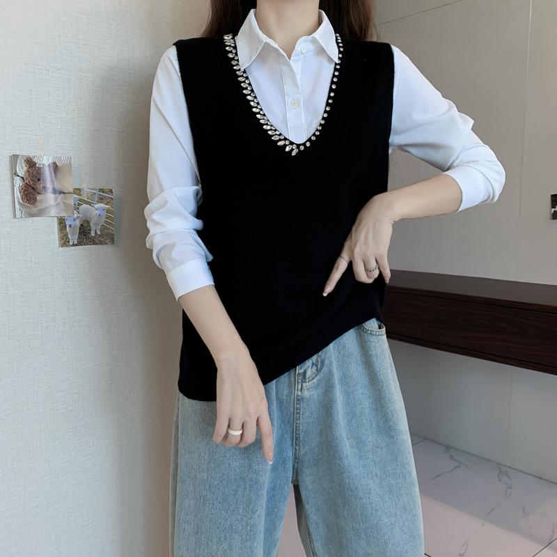 

Женские жилеты свитера 2025 без рукавов V-образный вырез черный вязаный жилет свитер женские топы JJ65 One Size чёрный