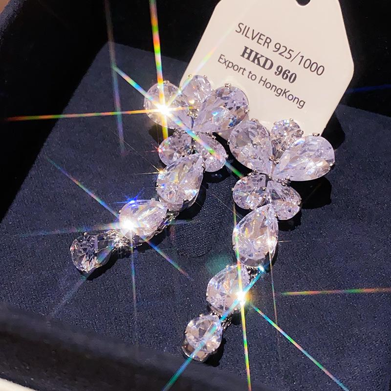 Gold-Plated Vintage Bow Pearl Earrings - Luxury Niche Design Stud Jewelry