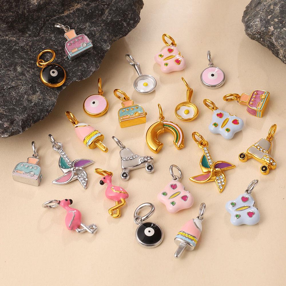 Charms Patins à Roulettes Cartoon Populaires Européens - Mini Animaux et Sucettes Glacées Ornements pour Femmes