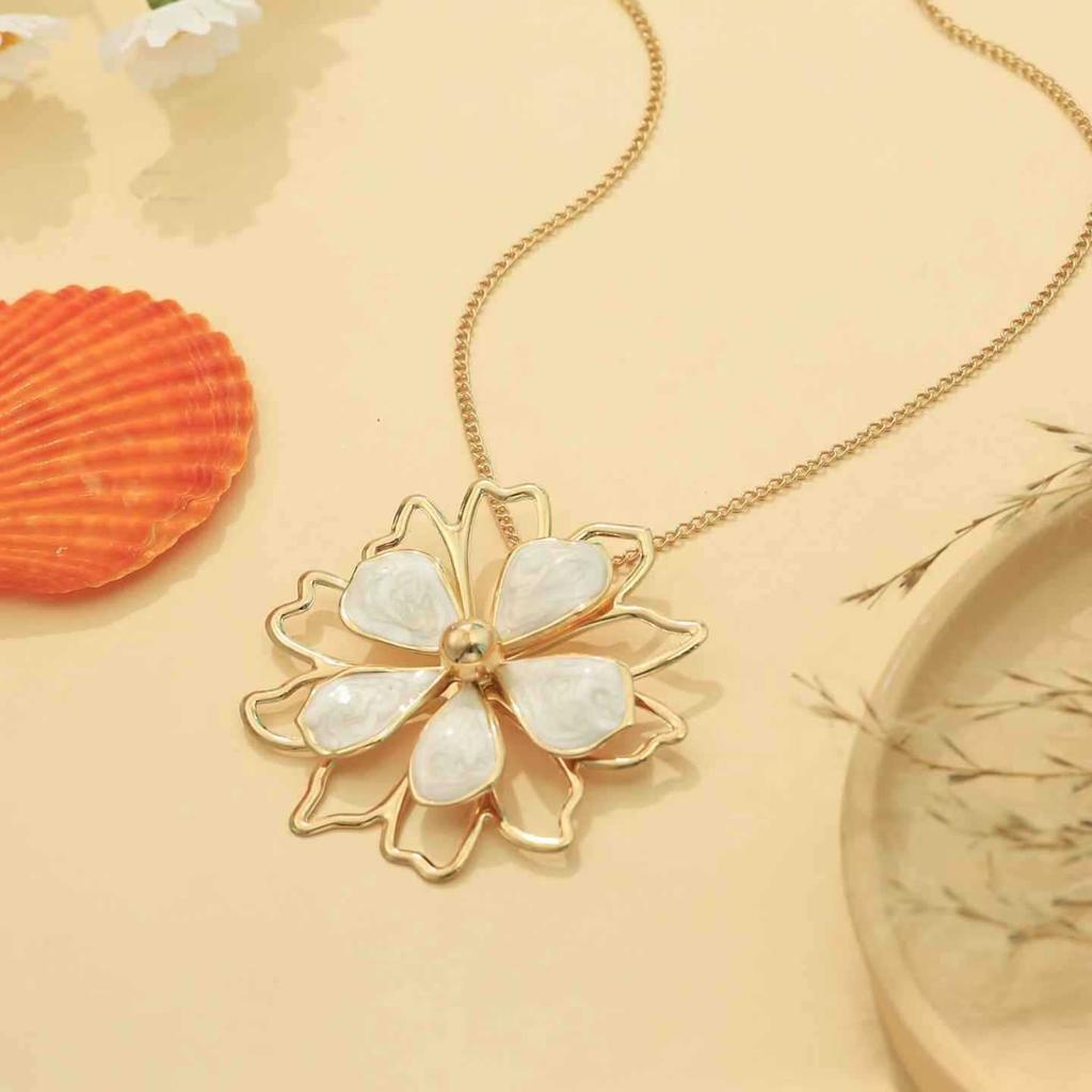 Hot-selling new dripping oil elegant and sweet lotus double-layer hollow three-dimensional flower ring bracelet stud earrings necklace