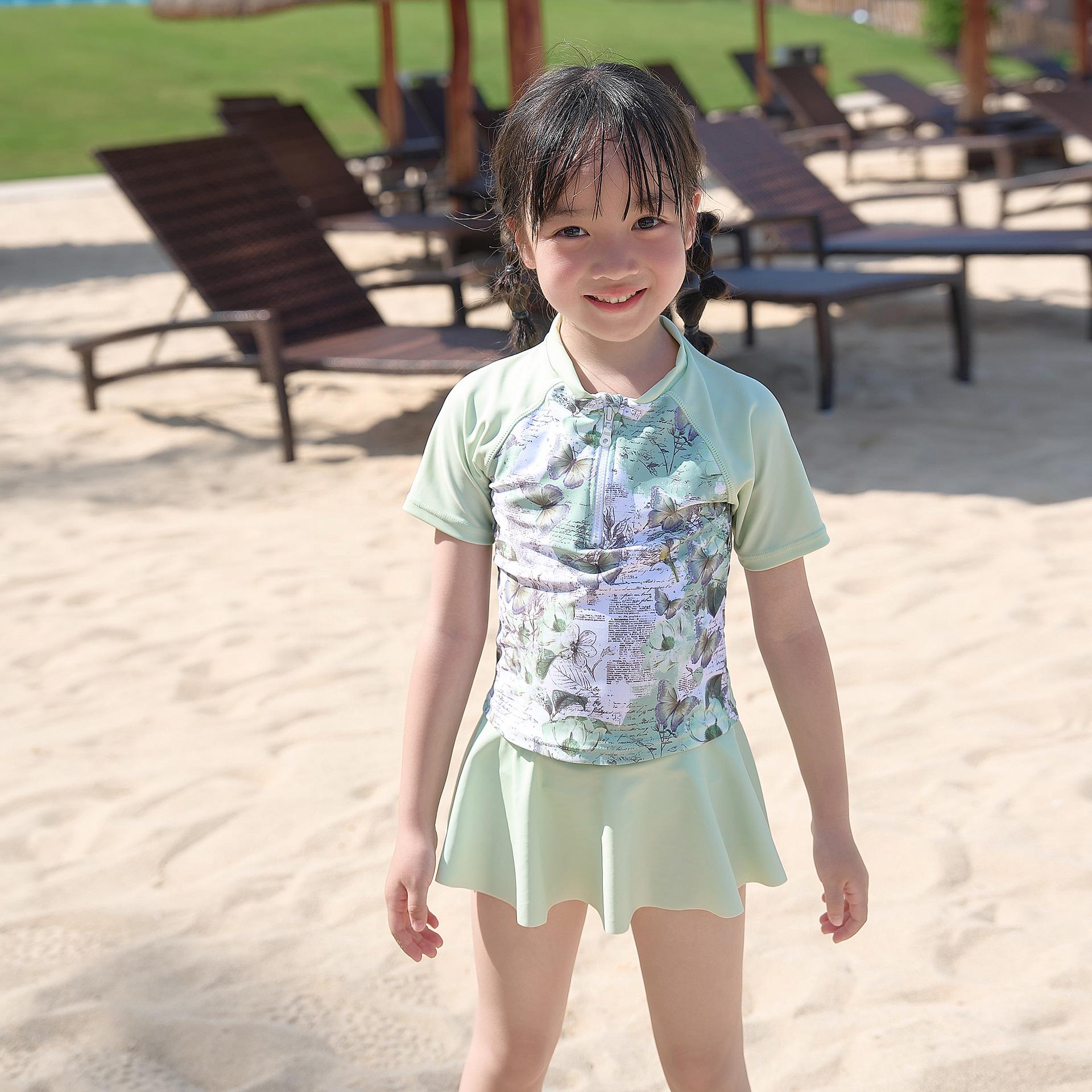 

Купальники в стиле юбки с коротким рукавом для мамы и дочки - Быстросохнущие, Модные и Защищающие от солнца для девочек. M