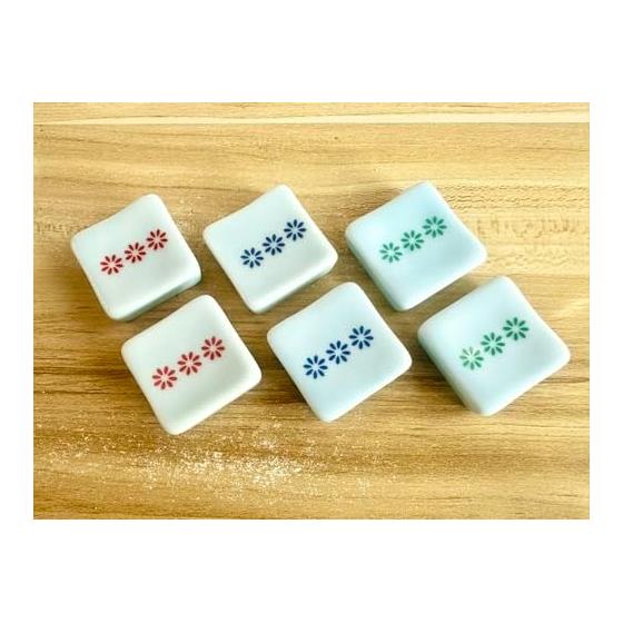 Speed Mao Cute Simple Floral Japanese Style Ceramic Chopstick Rests Cutlery Set of 6, Pottery, Red, Blue, Green