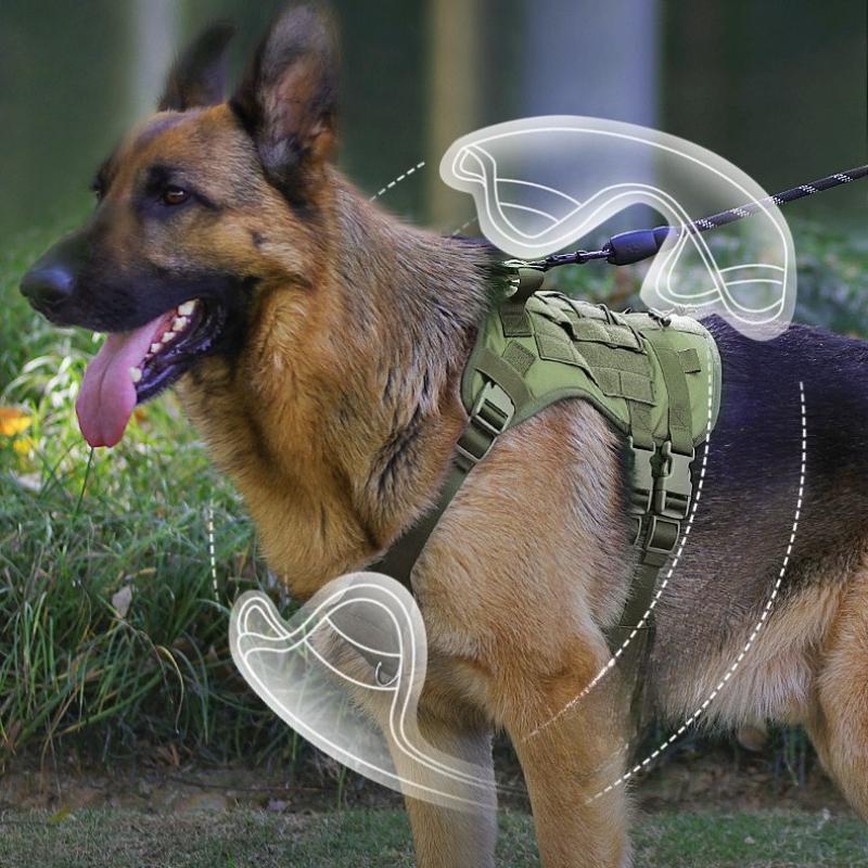 Wear-resistant Tactical Chest Strap Outdoor Waterproof Explosion-proof Punching Traction Rope Medium Large Working Dogs Training Vest with Handle