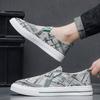 Fashion Men Canvas Shoe Casual Sneaker for Men Light Slip-on Vulcanized Comfortable Male Flats Loafers Black Trainers Zapatos De Hombre