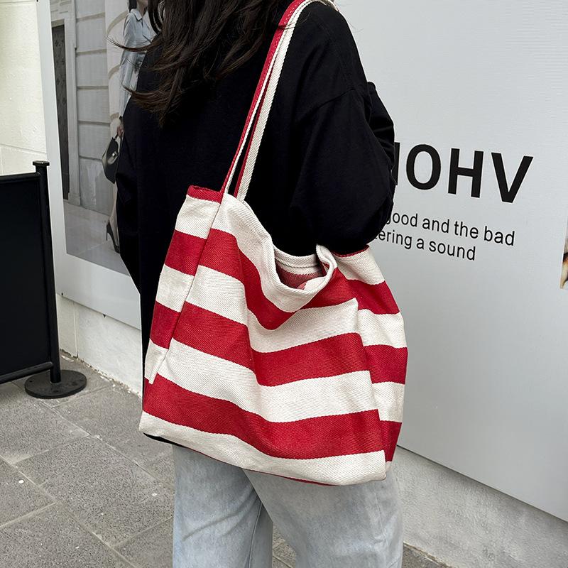 New Korean Version, Large-capacity Summer Contrasting Striped Tote Bag, Retro, Lazy Wind, Large-capacity Shoulder Underarm Women's Bag