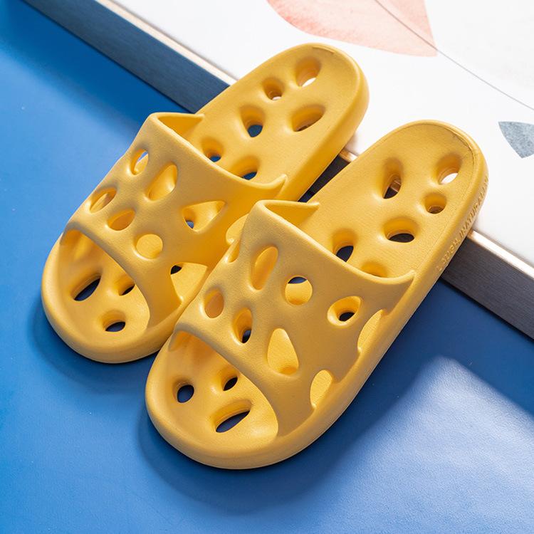 

Bathroom Shower Slippers Hollow Non-slip Indoor and Outdoor Sandals 35 жовтий