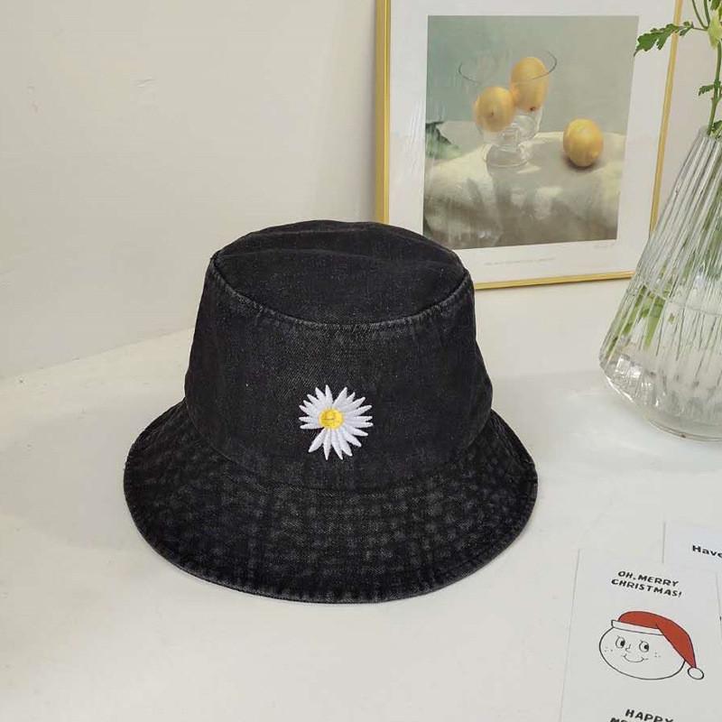 

Ins Daisy Flower Fisherman Hat Women Summer Japanese Sun Hat Female Korean Style Denim Bucket Hat Male Sun Protection Hat Black