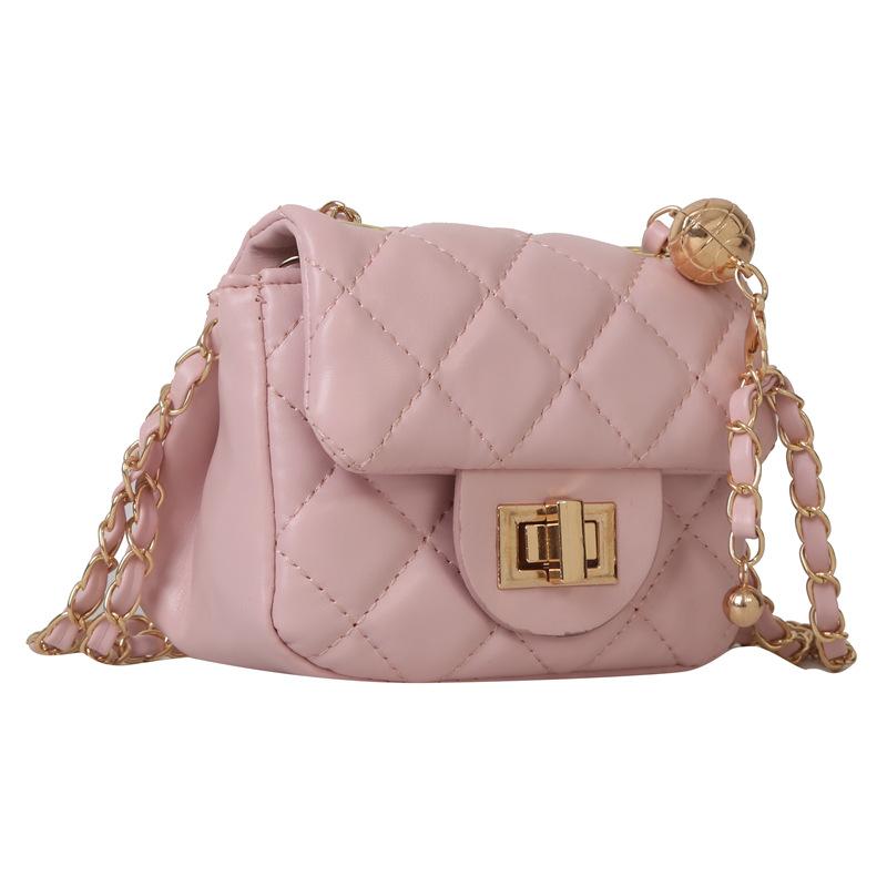 

This year s popular small bag women s 2024 new summer fashion trend messenger bag simple casual solid color small square bag рожевий