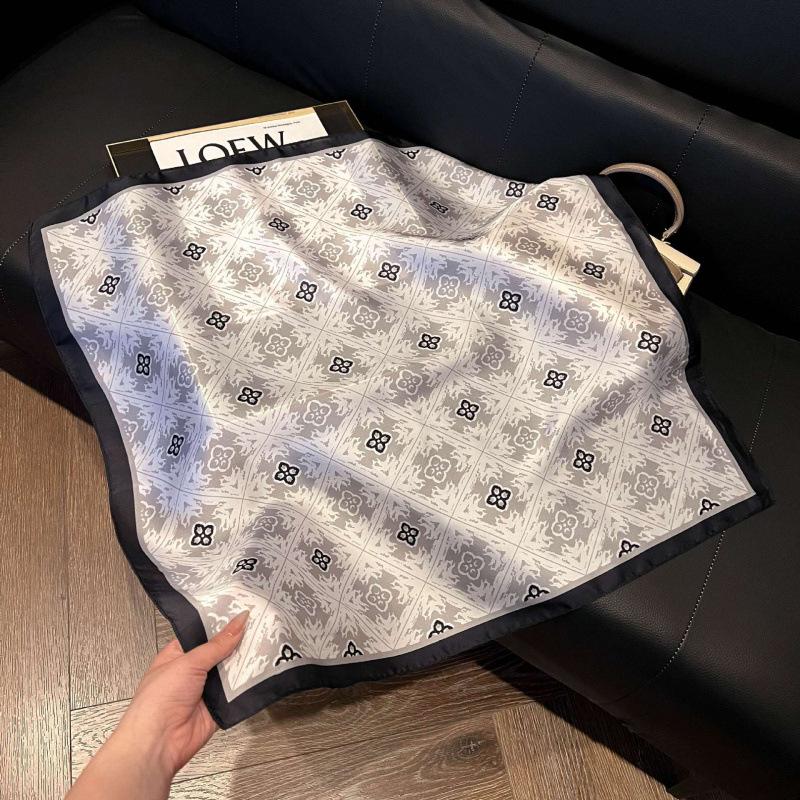 Fashion Black and White Printing Temperament Square Scarf Imitation Silk Korean Version Decorative Scarf Scarf Professional Decorative Shawl Silk Scar