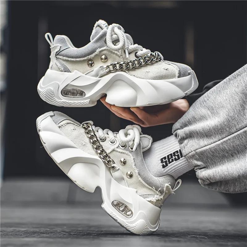 Outdoor Sports Style Men Platform Casual Tennis Sneakers Fashion Metal Chain Decoration Comfortable Lace Up Male Running Shoes