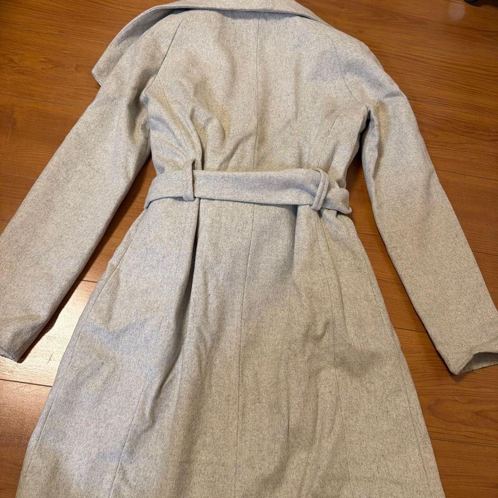 Used Long coat with belt light gray