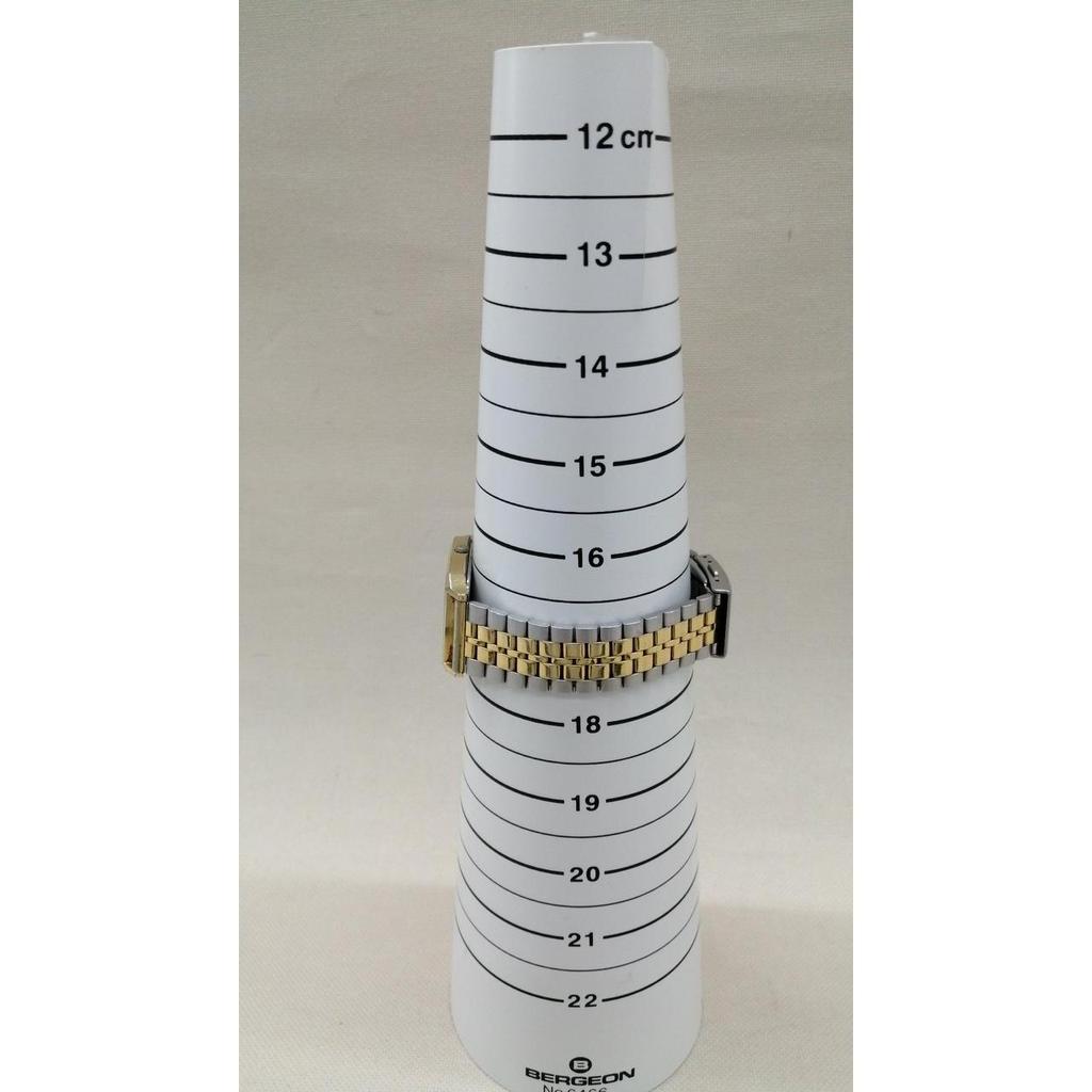 Used SEIKO 5P31-5E00 quartz watch
