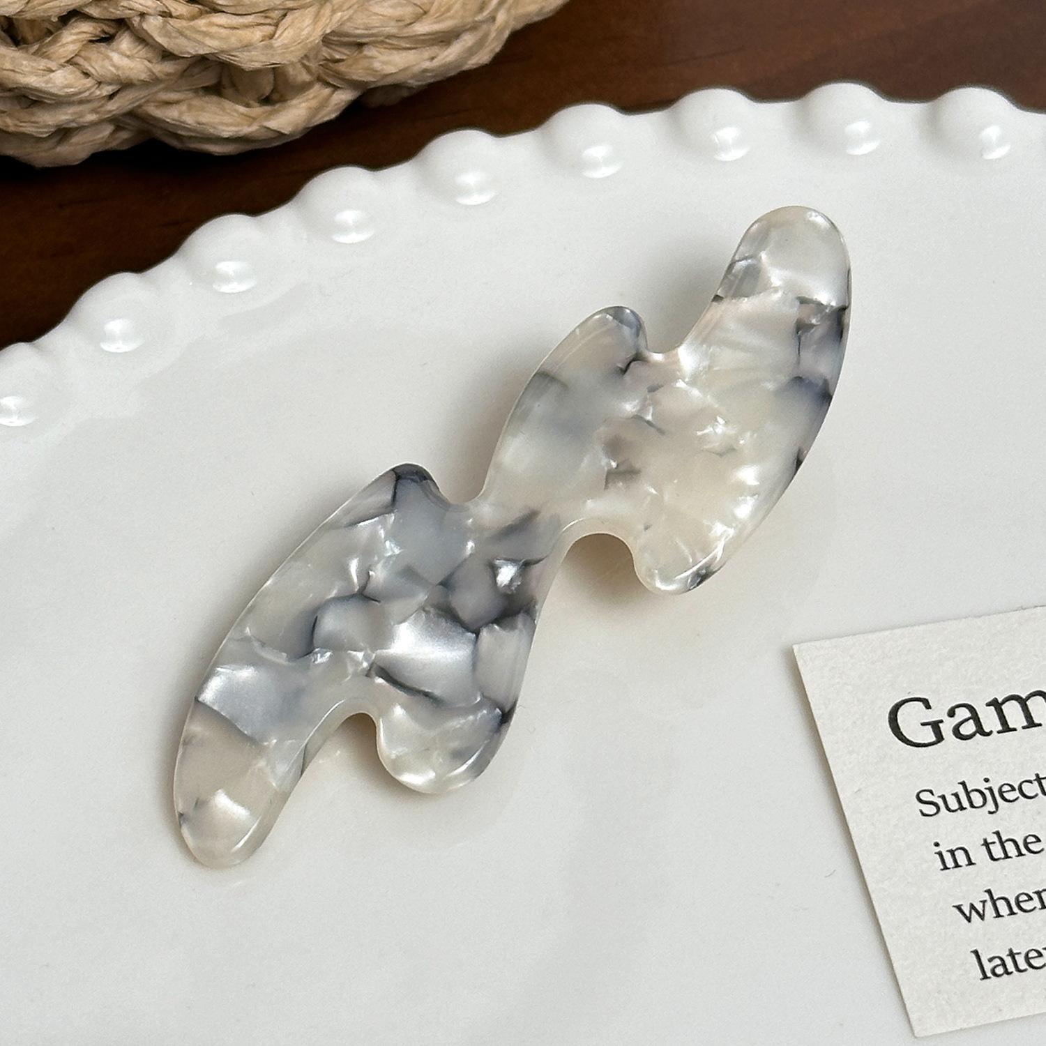 

Simple And Elegant Hair Clip In Marble Gray For Women Perfect For All Hair Types Marble Gray