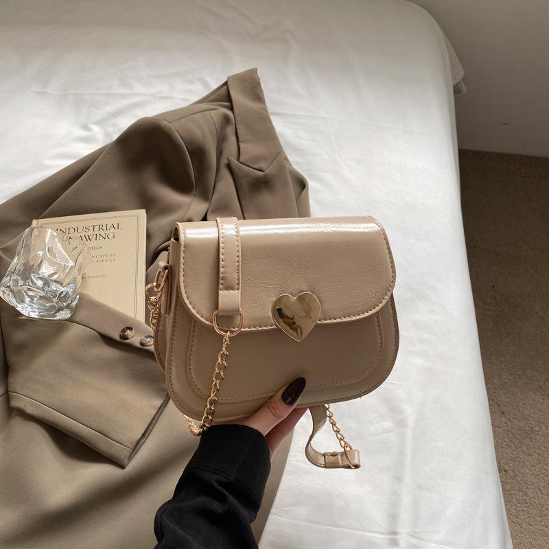 

Сумка из лакированной кожи женская весна новая полукруглая высококачественная текстура сумка-седло цепочка сумка-мессенджер хаки