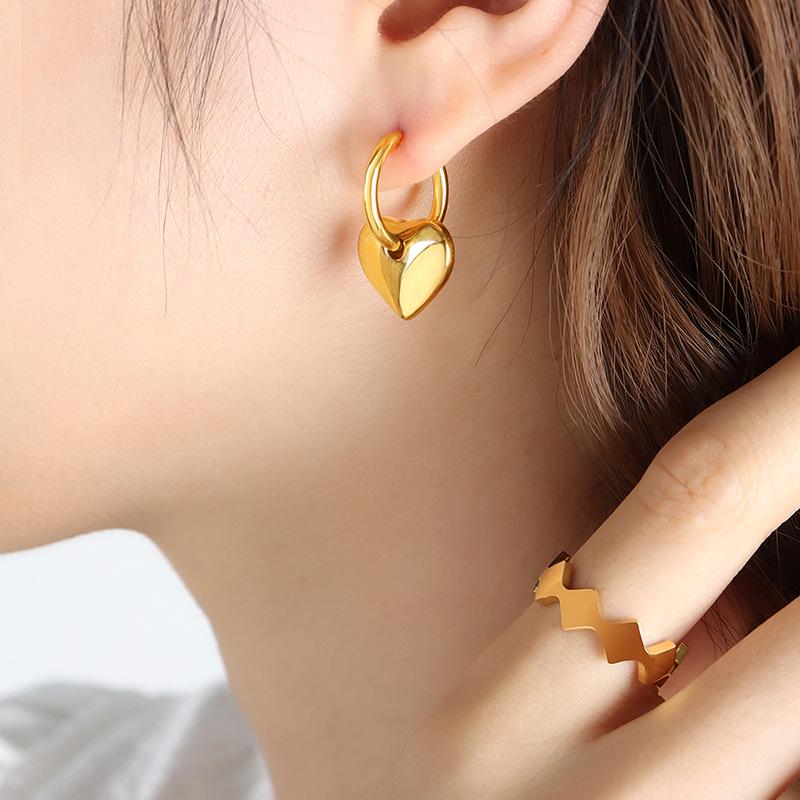 Punk Style 3D Shiny Peach Heart Earrings: Titanium Steel & Real Gold Creative Jewelry.