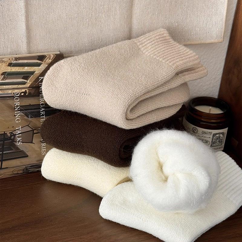Women's Cashmere Fleece-Lined Warm Socks - Thick Imitation Wool for Autumn/Winter Home Wear