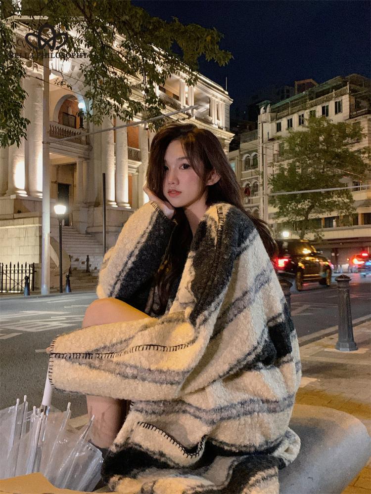 Mode Lose Elegante Gestreifte Schafe Lockige Jacke Frau Mode Herbst Winter Warm Lose Langen Mantel
