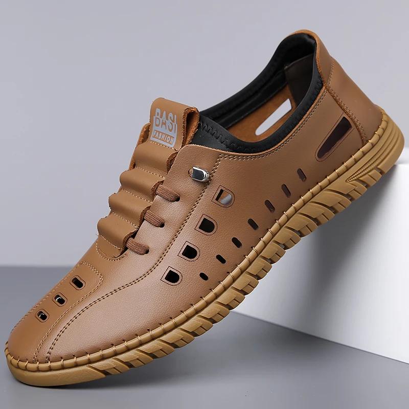 Fashion Summer New Men Slippers Hollow Out Shoes Cow Leather Soft Sole Sandals Outdoor Trekking Sandals Comfortable Beach Leather Shoes