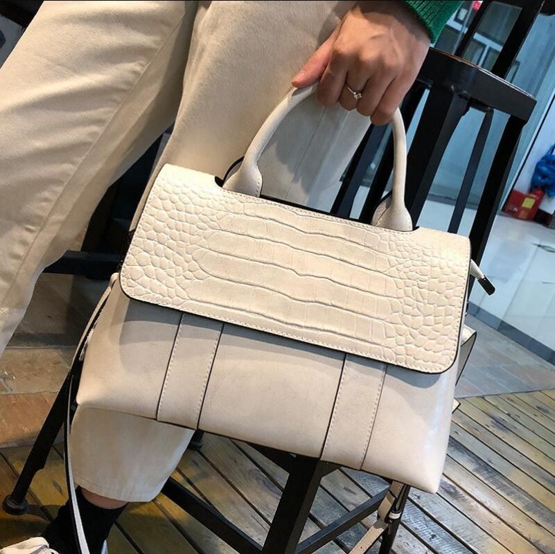 

Women s Cow Real Leather Crossbody Bag Female Cowhide Designer Luxury Shoulder Bags Ladies Casual Retro Large Capacity Handbag 31x11x21cm