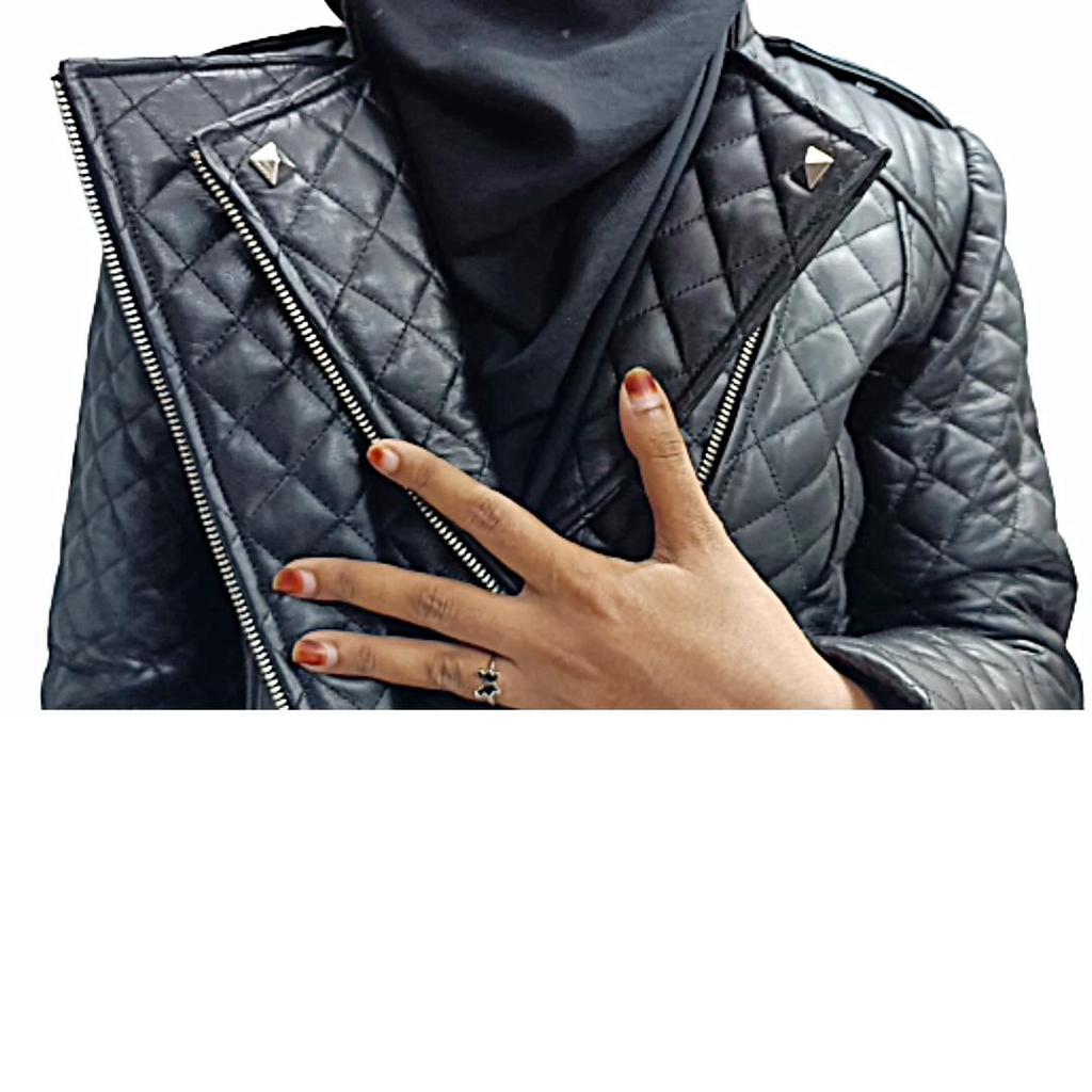 Damen Schwarzes ECHTES Lammleder aus weichem Leder, gesteppte Bikerjacke, Motorradjacke, Moto-Jacke, Slim Fit, stilvolle ZIPPER-Jacke, Damenjacke, Ehefrau-Geschenk