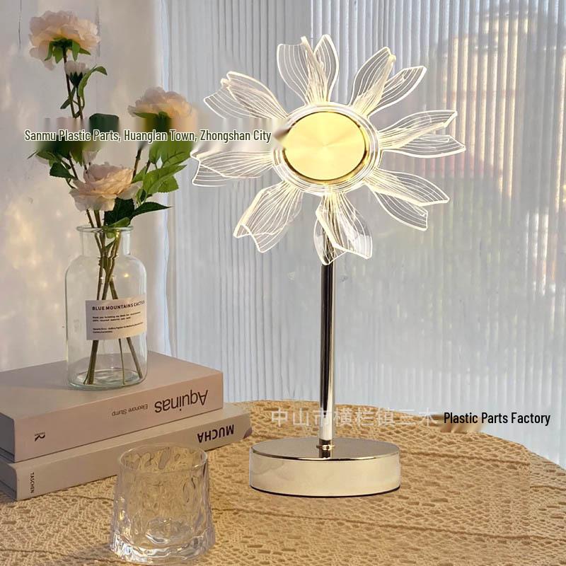 Nordic Butterfly Desk Lamp - Luxury Bedroom & Atmosphere Lighting