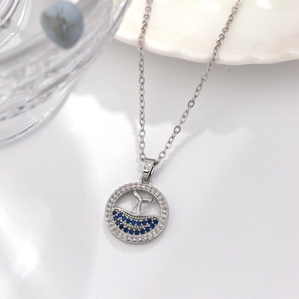 Leopard Head Titanium Steel Clavicle Necklace - Light Luxury, Fade-Resistant, Versatile Pendant for Women