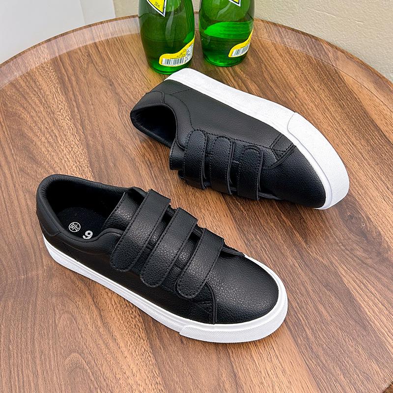 

Unisex Magic Buckle Skate Shoes: Three-Strap Casual Sneakers for Men and Women Women s 38 чорний