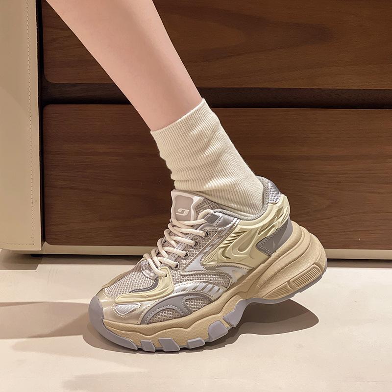 

Чжао Рут, те же папины кроссовки для женской коллекции весна-осень 2024 года, новые кроссовки для бега, повседневная спортивная обувь на толстой подошве с увеличением высоты 40 шампанского