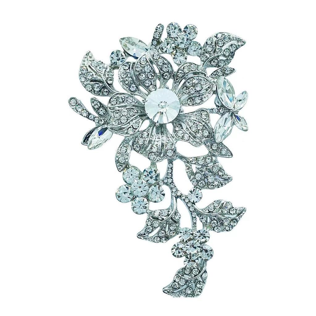 High-end New Flower Women's Brooch Luxury Court Crystal Retro Temperament Brooch Fashion Versatile Brooch
